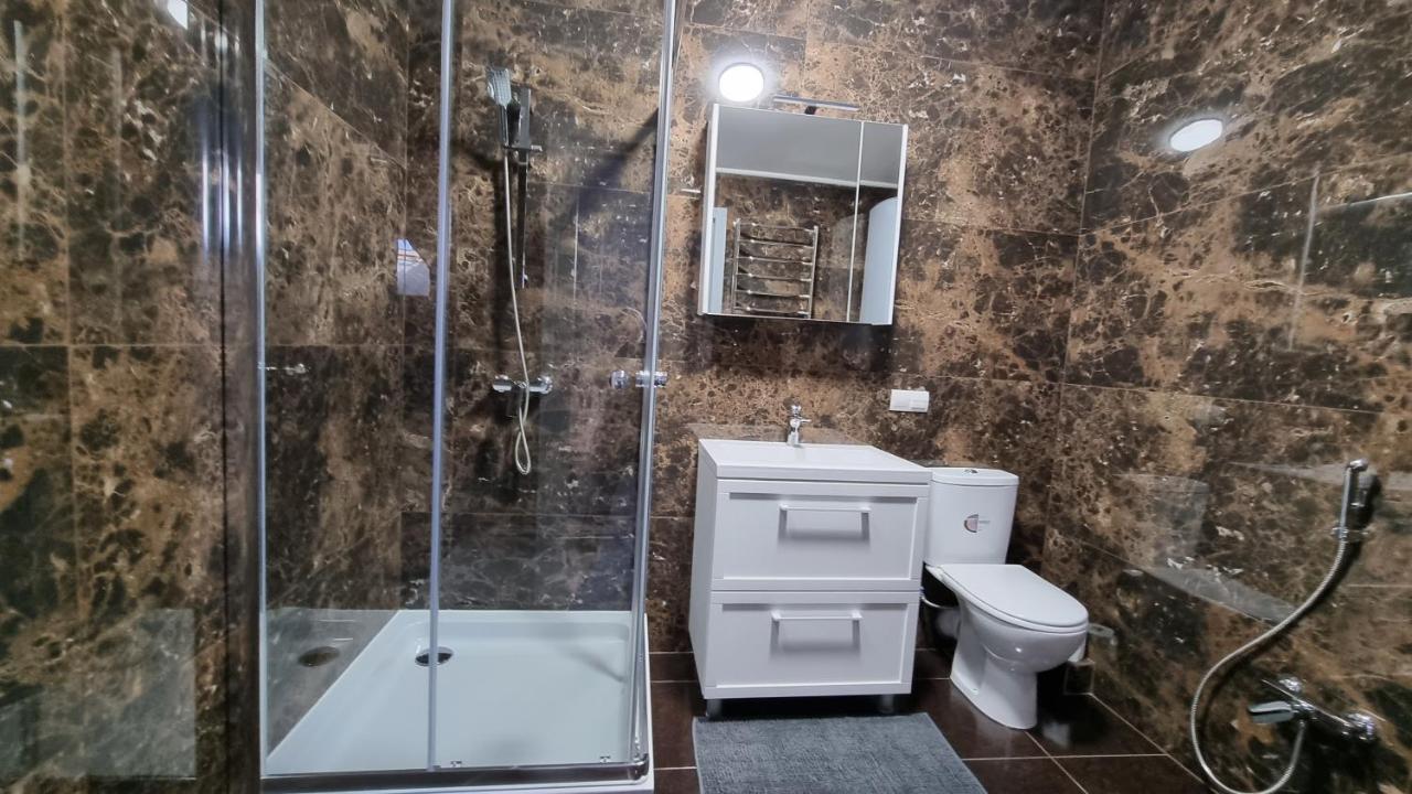 Mansarda Apartment Kamianets-Podilskyi Luaran gambar