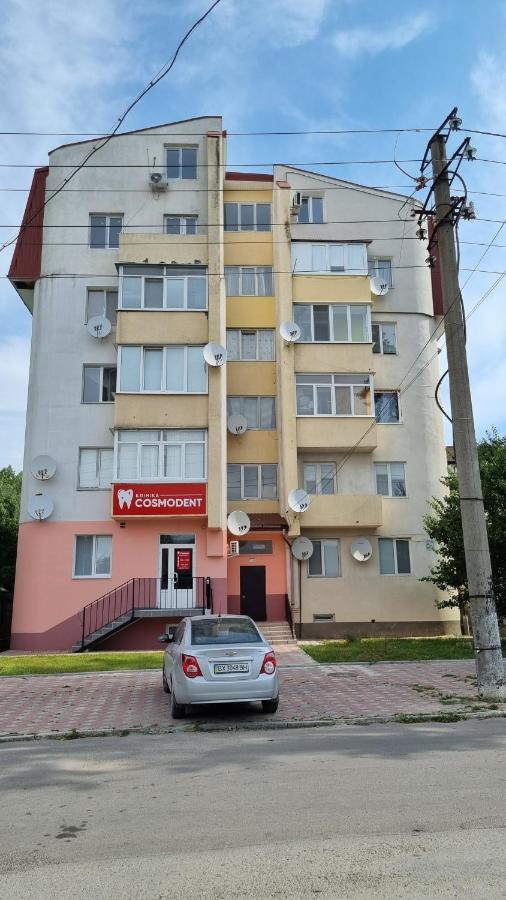 Mansarda Apartment Kamianets-Podilskyi Luaran gambar